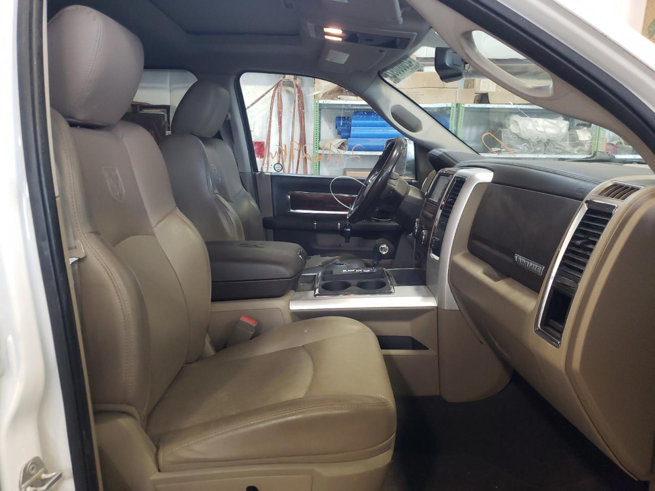 Photo 5 from auction – 2010 DODGE RAM 1500 with VIN 1D7RV1GT9AS180332