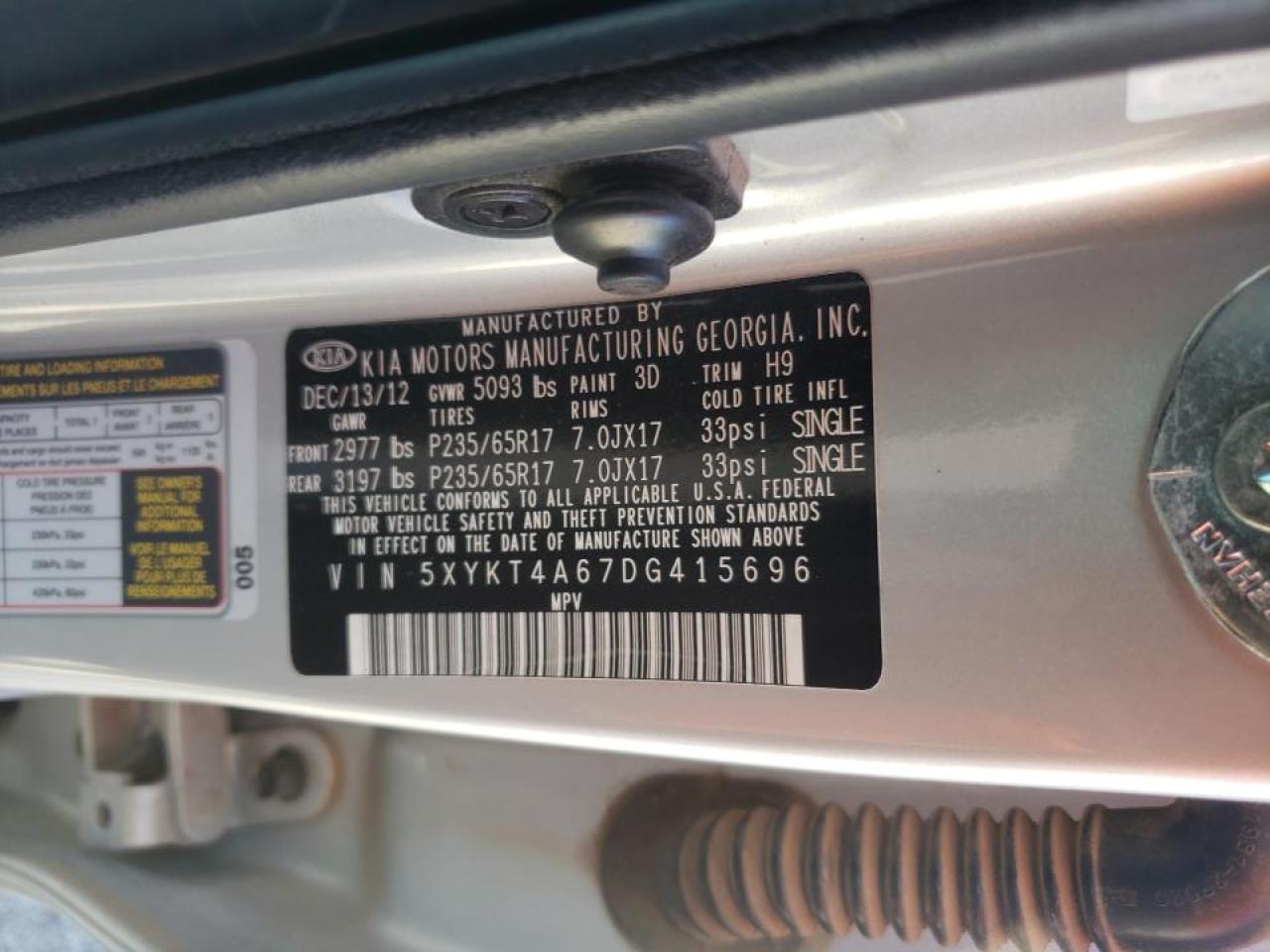 Photo 10 from auction – 2013 KIA SORENTO LX with VIN 5XYKT4A67DG415696