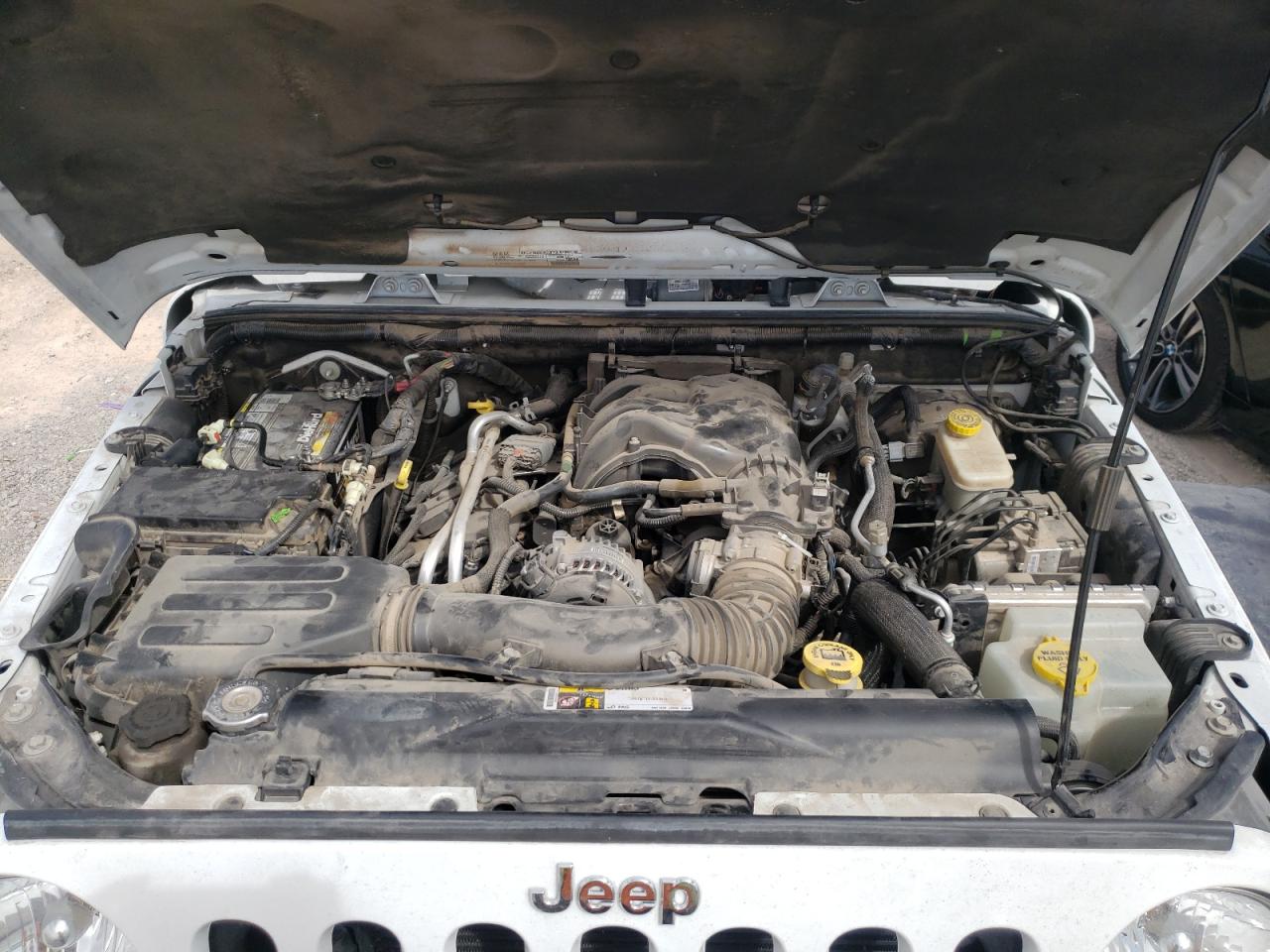 Foto 7 de la subasta – 2016 JEEP WRANGLER U con VIN 1C4BJWFG3GL104892