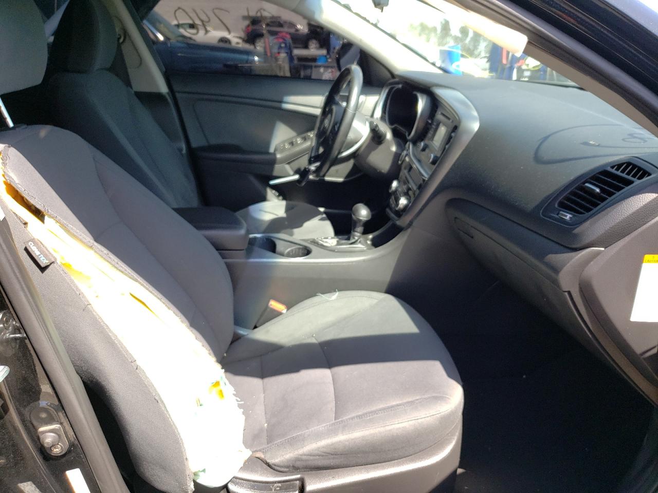 Photo 5 from auction – 2016 KIA OPTIMA HYB with VIN KNAGM4AD9G5096295