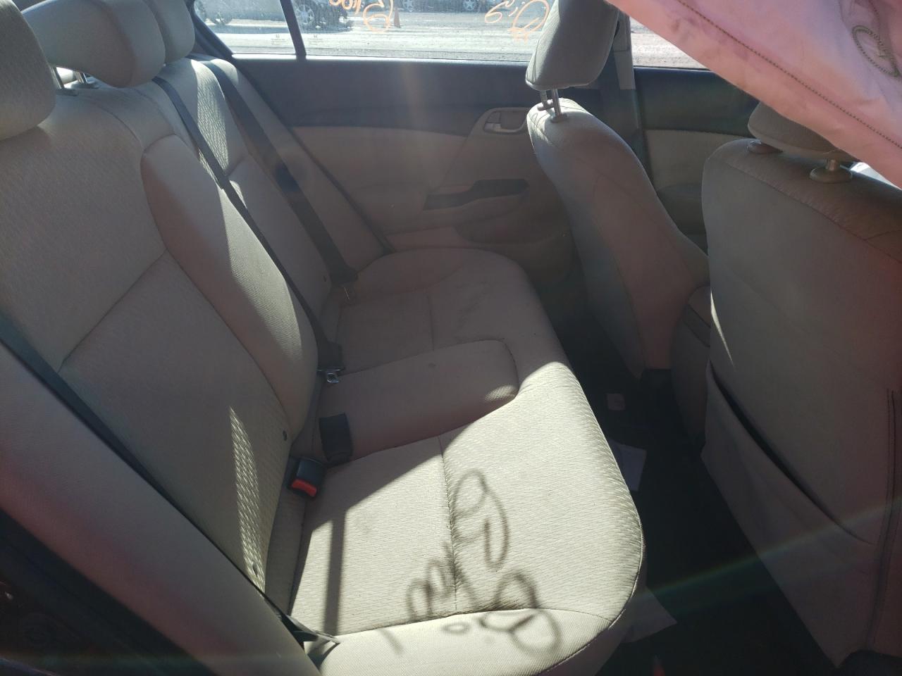 Photo 6 from auction – 2015 HONDA CIVIC LX with VIN 19XFB2F52FE285450