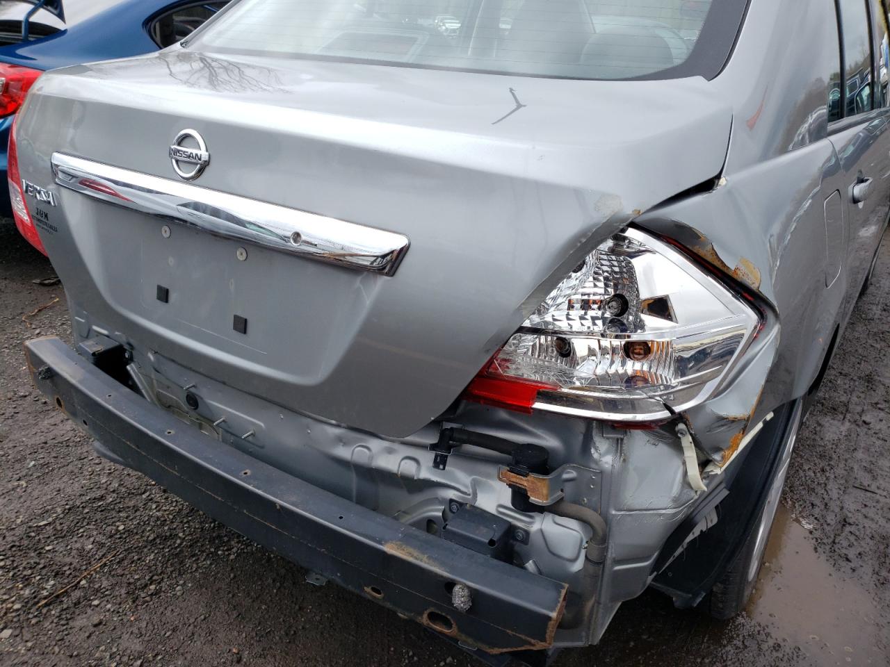 Photo 9 from auction – 2011 NISSAN VERSA S with VIN 3N1BC1AP3BL390909