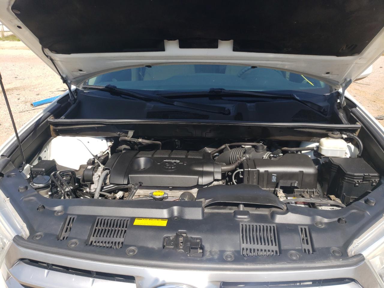 Photo 7 from auction – 2013 TOYOTA HIGHLANDER with VIN 5TDZA3EH7DS041703