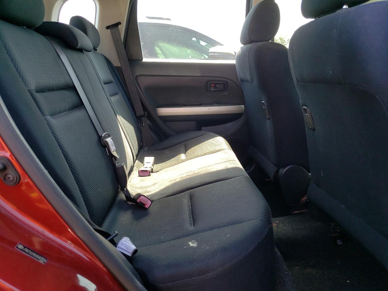 Photo 6 from auction – 2006 TOYOTA SCION XA with VIN JTKKT604065007976