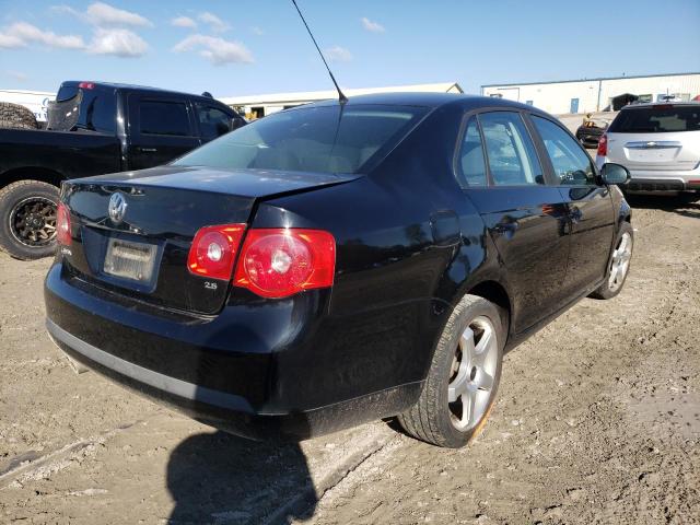 Photo 4 from auction – 2007 VOLKSWAGEN JETTA 2.5 with VIN 3VWPG71KX7M074467