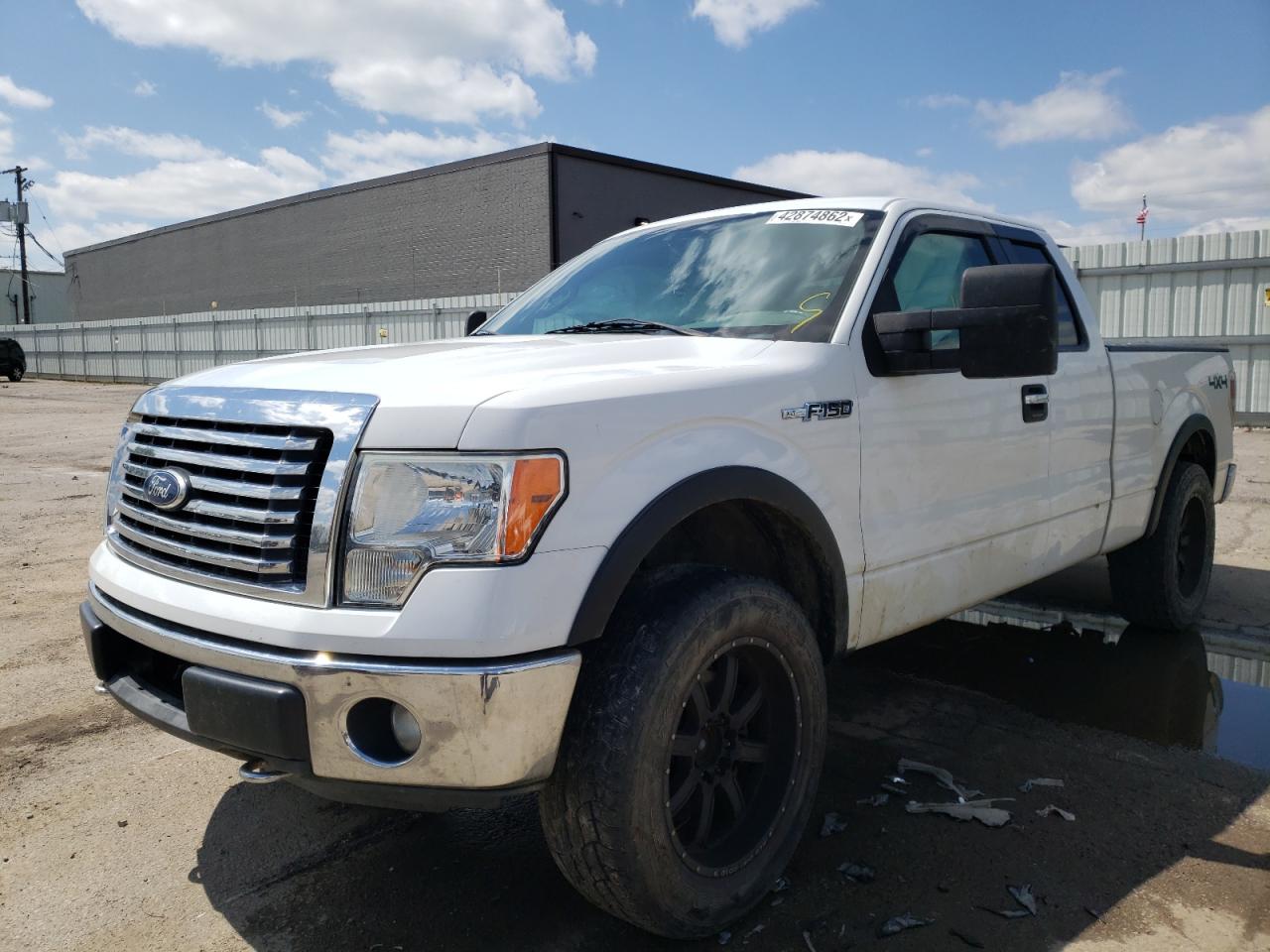 Photo 2 from auction – 2011 FORD F150 SUPER with VIN 1FTFX1EF7BFA36776