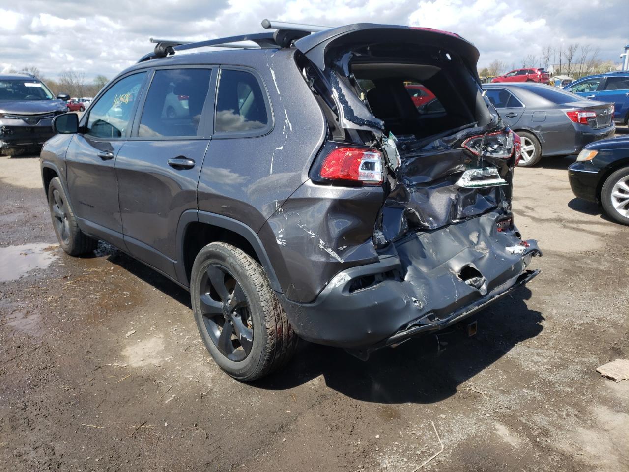 Photo 3 from auction – 2018 JEEP CHEROKEE L with VIN 1C4PJMCB5JD548473