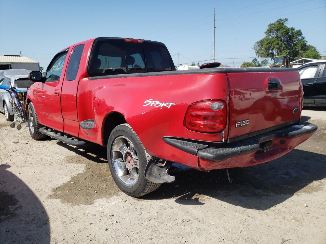 Photo 3 from auction – 2003 FORD F150 with VIN 1FTRX07223KB18408