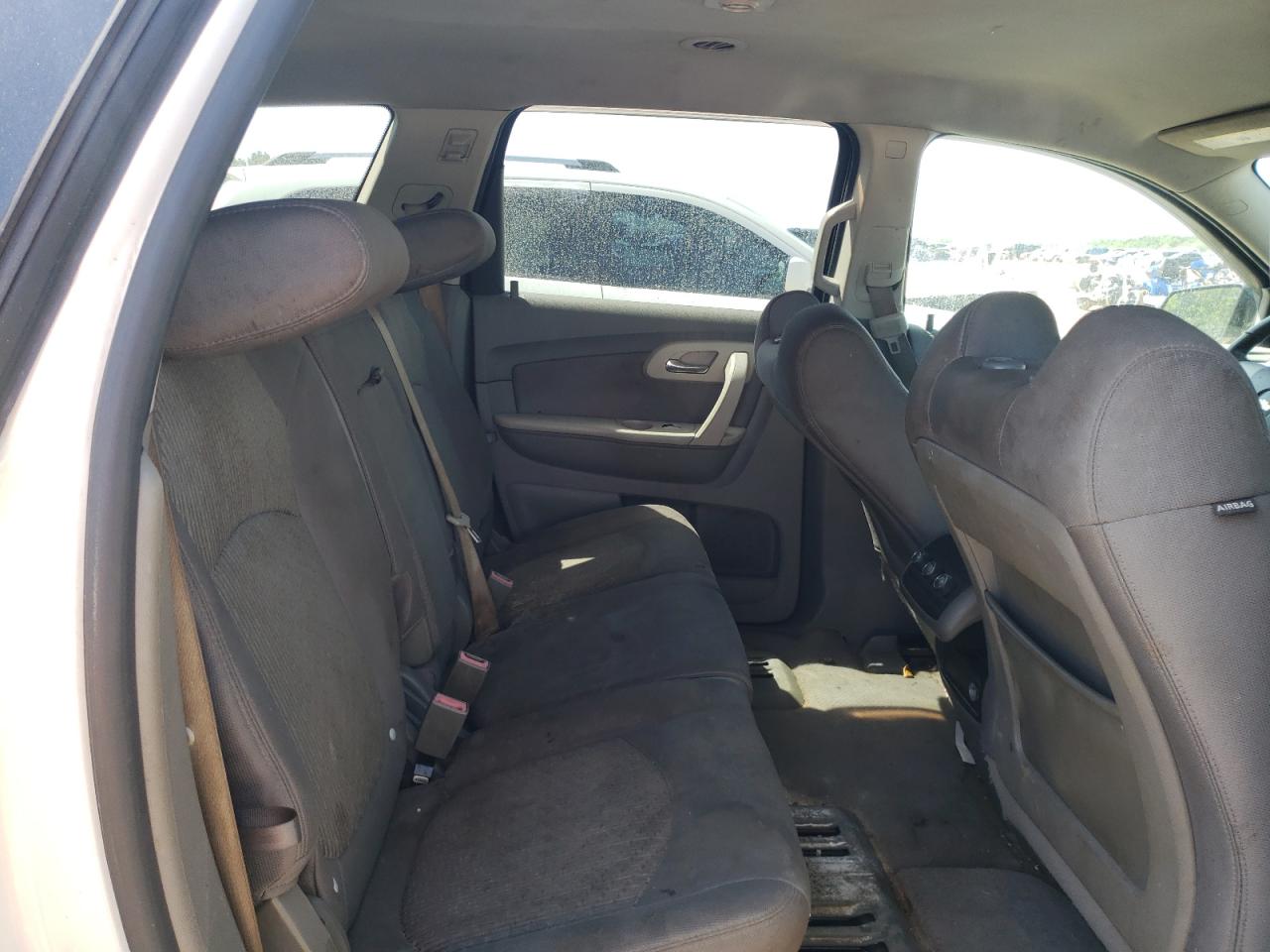 Photo 6 from auction – 2012 CHEVROLET TRAVERSE L with VIN 1GNKRFED4CJ322286