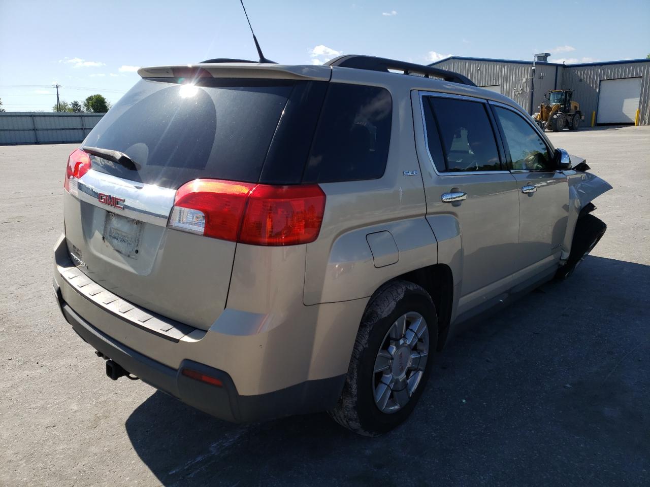Photo 4 from auction – 2011 GMC TERRAIN SL with VIN 2CTALSEC2B6388809