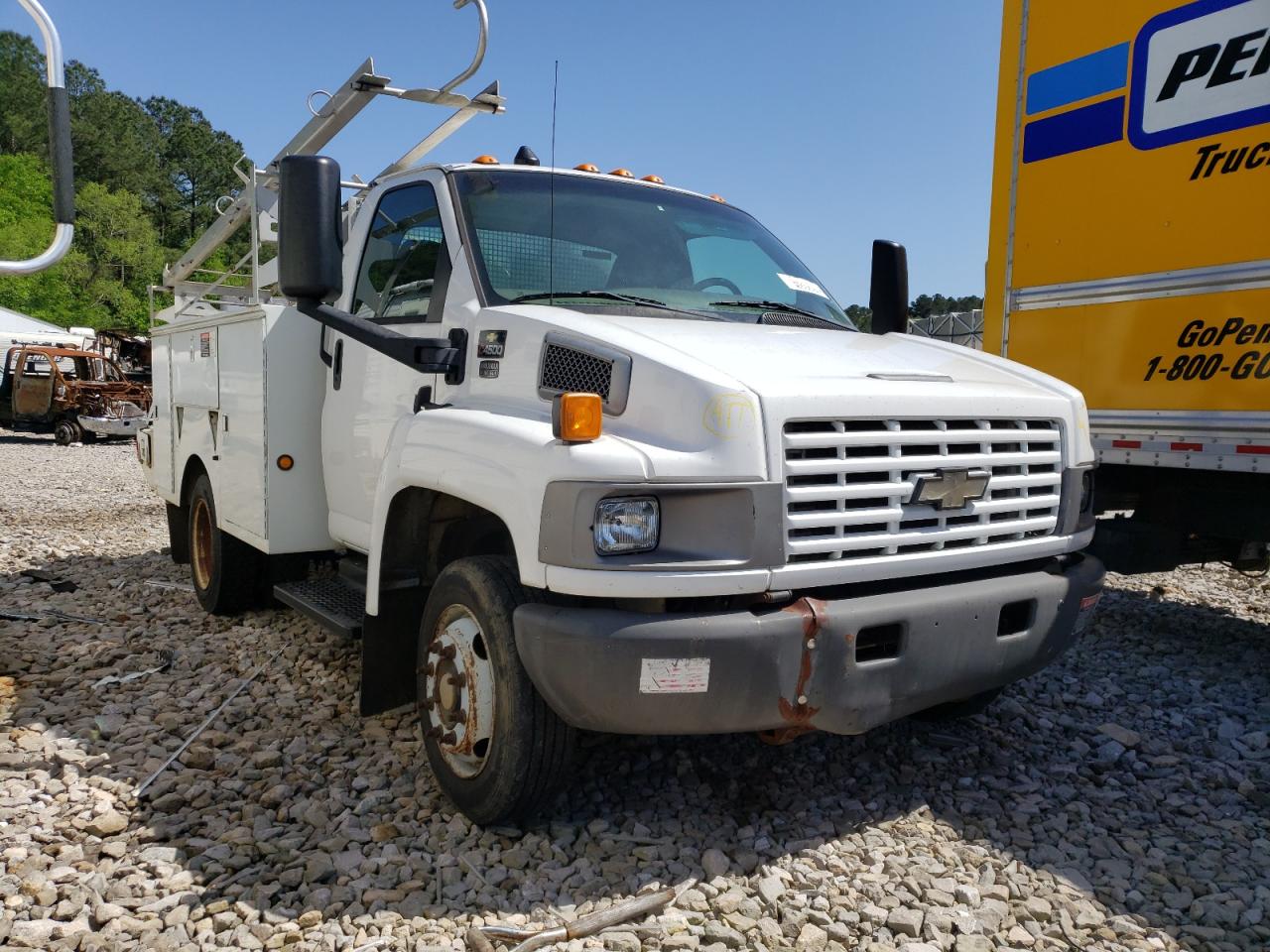 CHEVROLET C4500 C4C0 2007 with VIN 1GBC4C1977F425789 - Photo from auction