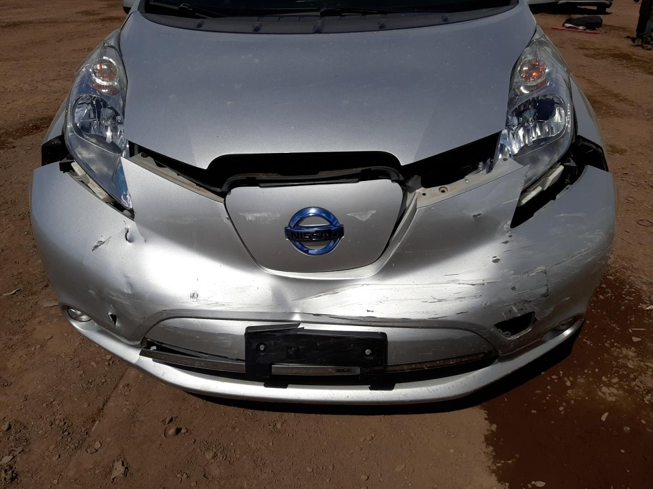 Photo 9 from auction – 2015 NISSAN LEAF S with VIN 1N4AZ0CP0FC306602