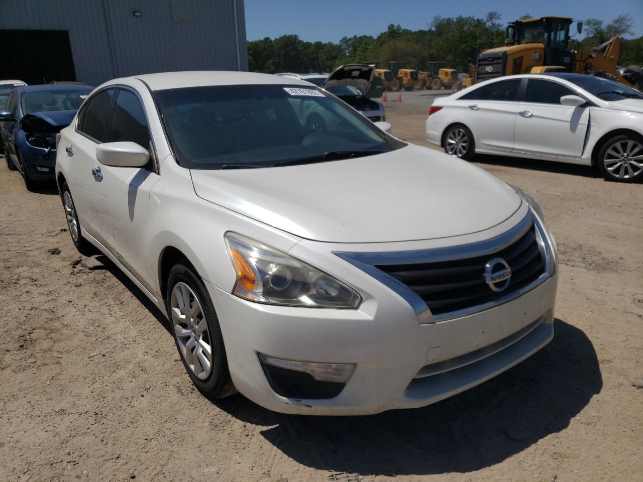 NISSAN ALTIMA 2.5 2014 with VIN 1N4AL3AP0EC202583 - Photo from auction