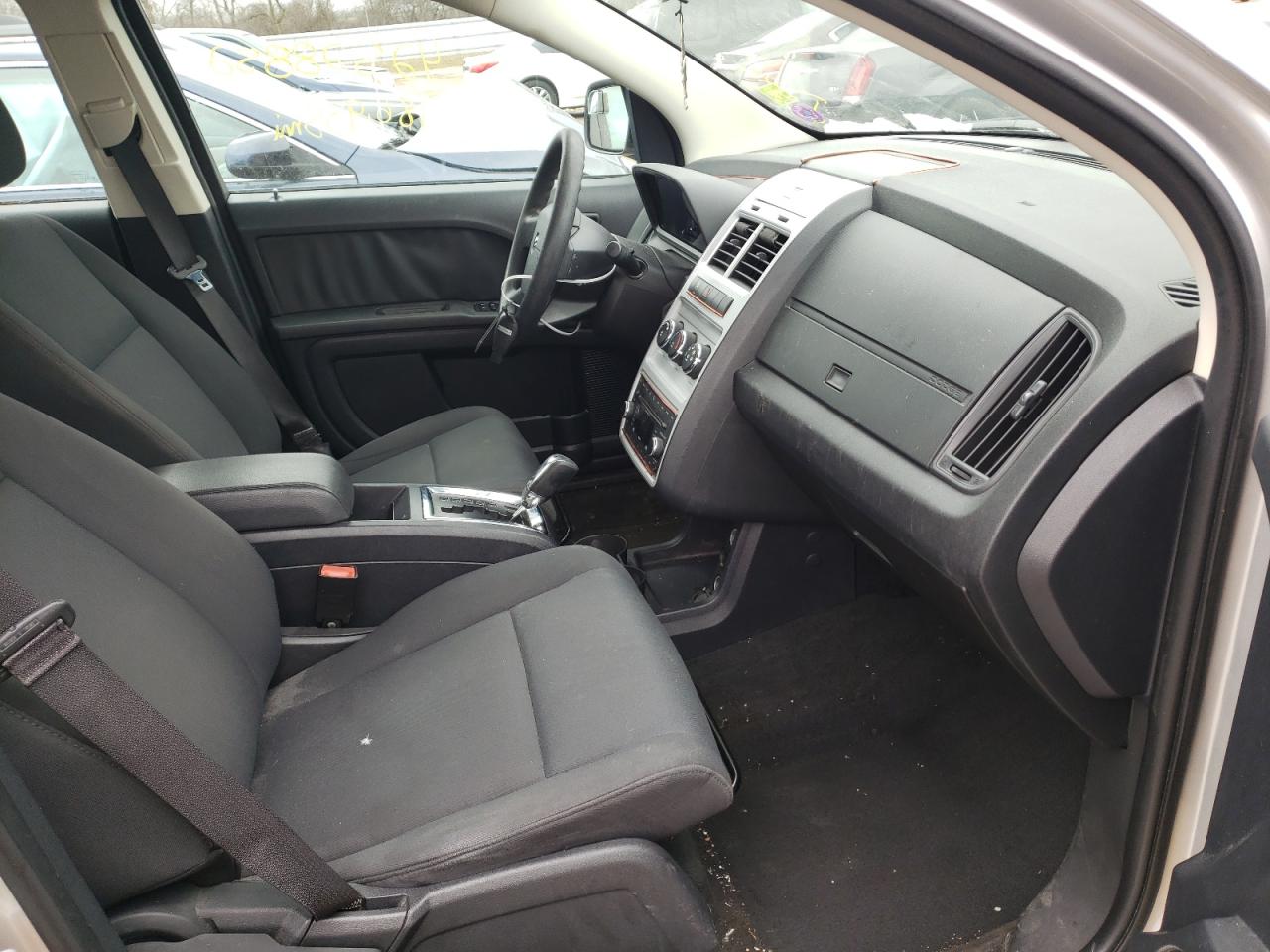 Photo 5 from auction – 2010 DODGE JOURNEY SE with VIN 3D4PG4FB4AT231193