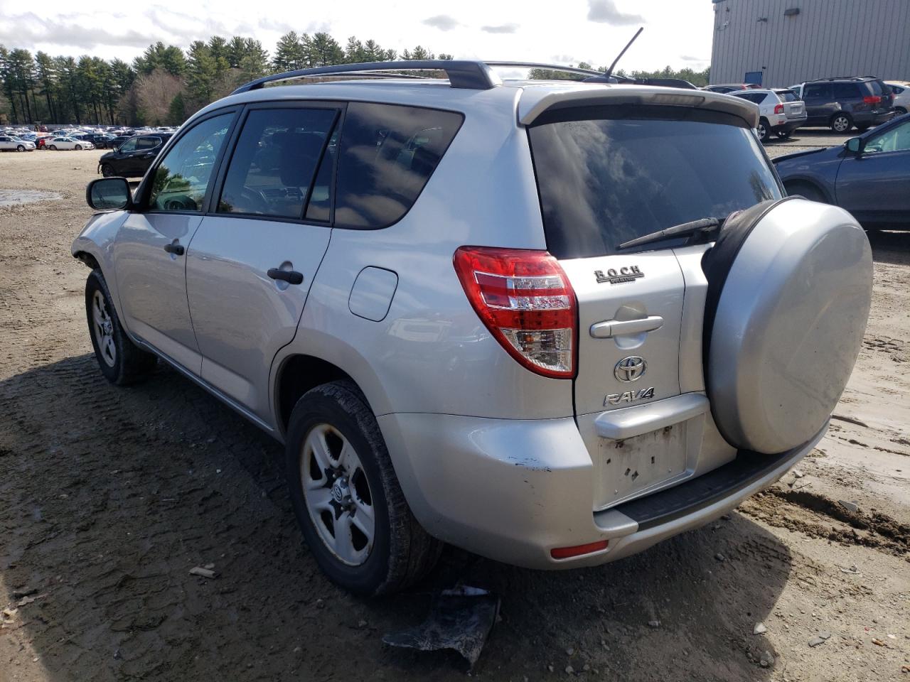 Photo 3 from auction – 2011 TOYOTA RAV4 with VIN 2T3BF4DV8BW126111