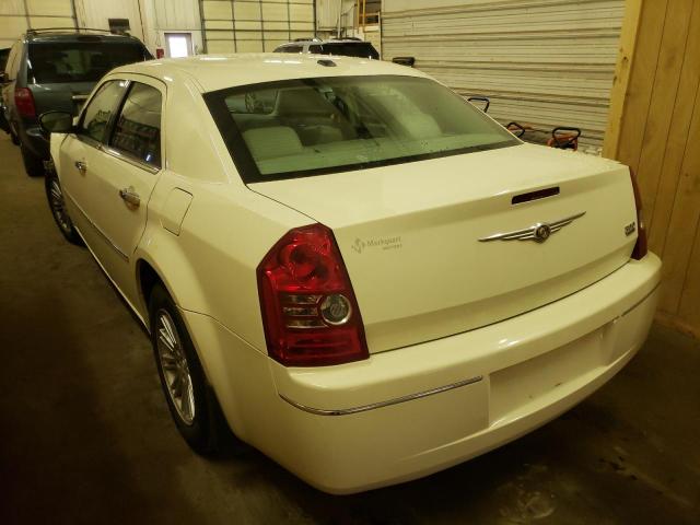 Photo 3 from auction – 2010 CHRYSLER 300 TOURIN with VIN 2C3CA5CV8AH164872