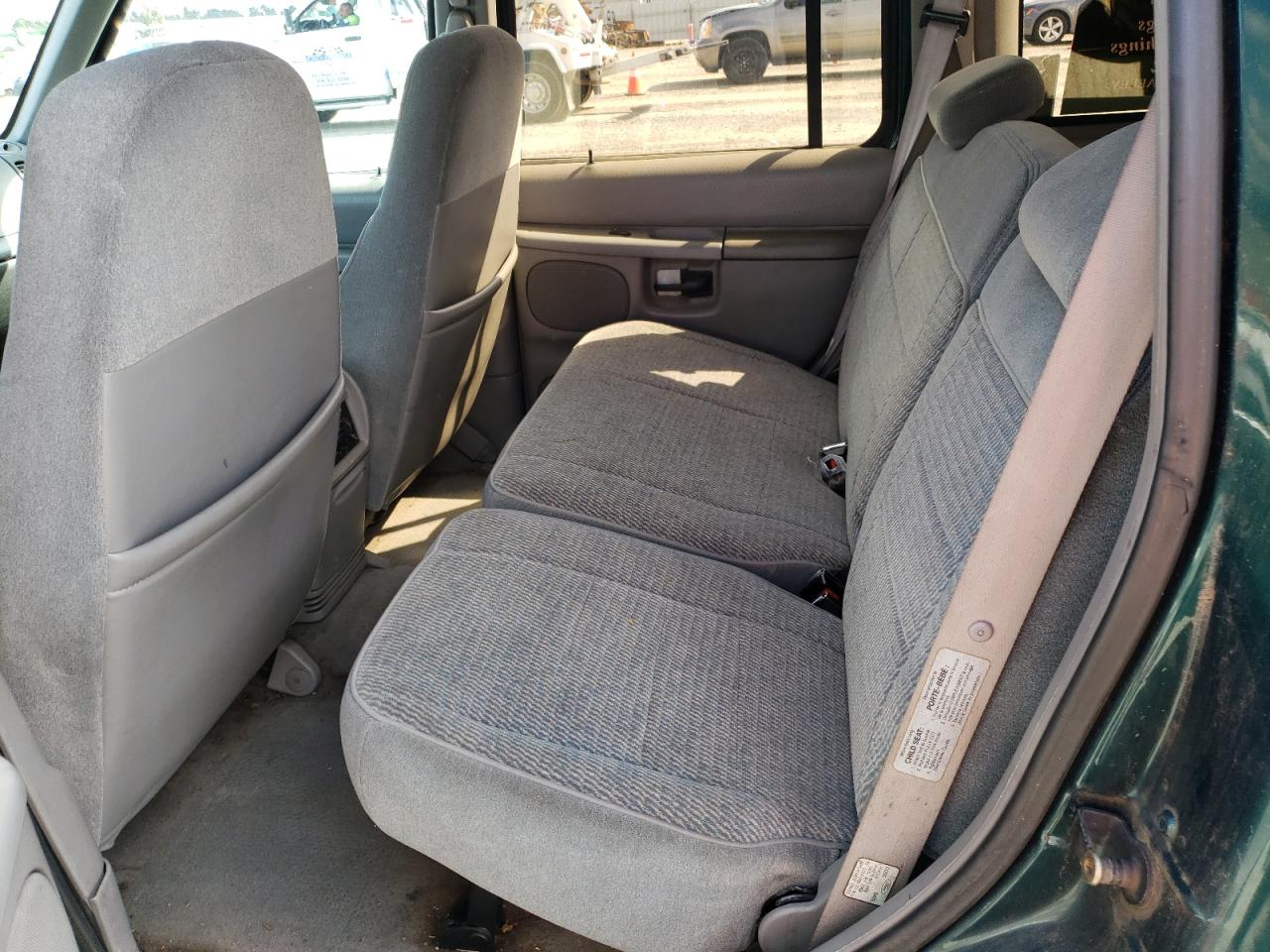 Photo 6 from auction – 1997 FORD EXPLORER with VIN 1FMDU32E2VZB19540
