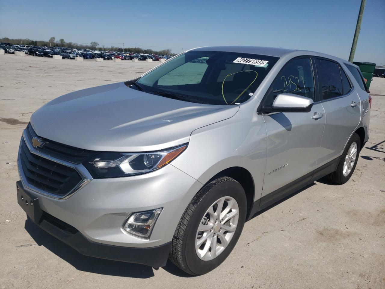 Photo 2 from auction – 2021 CHEVROLET EQUINOX LT with VIN 3GNAXUEVXMS147492