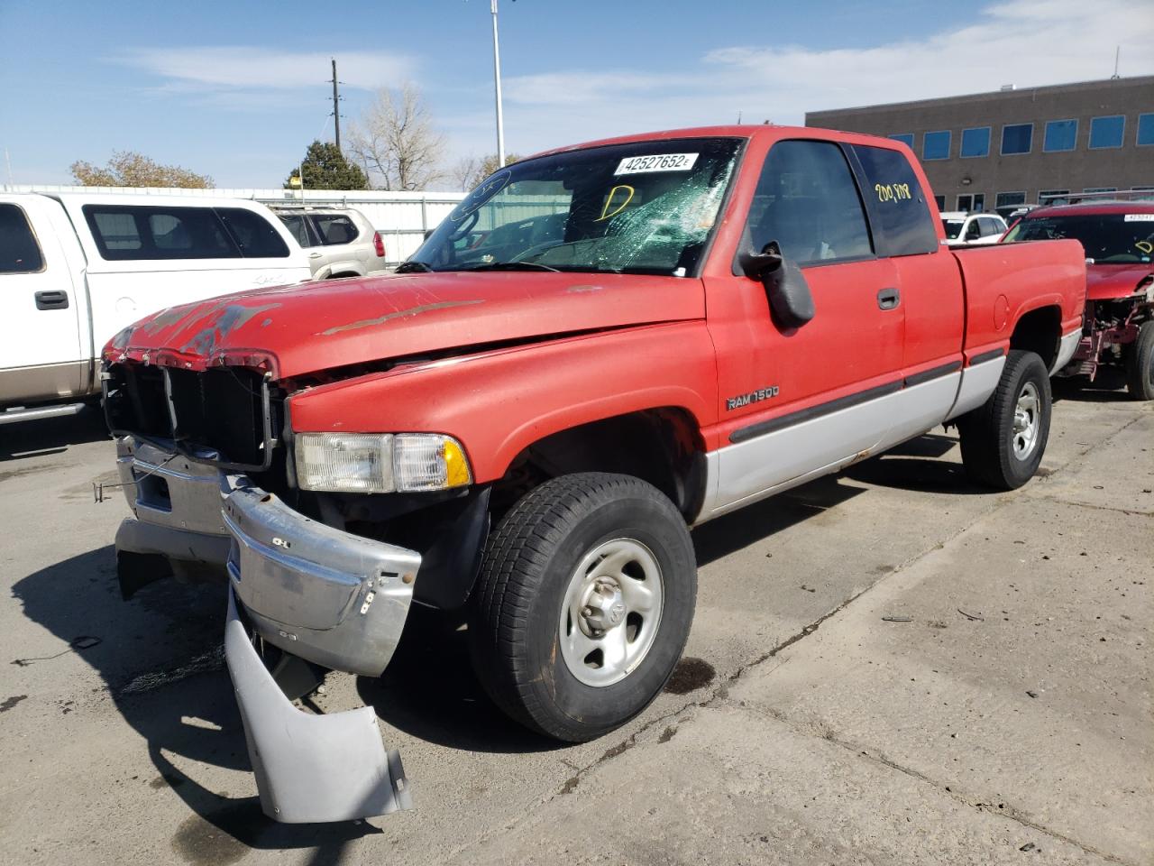 Photo 2 from auction – 1998 DODGE RAM 1500 with VIN 3B7HF12Z0WM255160