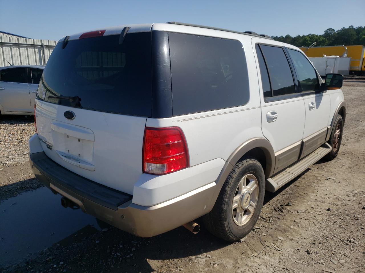 Photo 4 from auction – 2003 FORD EXPEDITION with VIN 1FMPU17L33LC60710