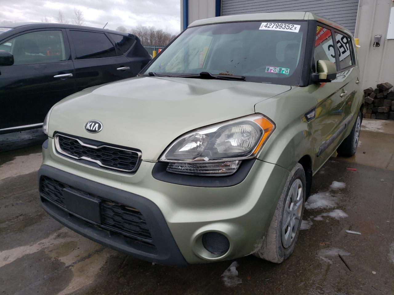 Photo 2 from auction – 2013 KIA SOUL with VIN KNDJT2A59D7531518