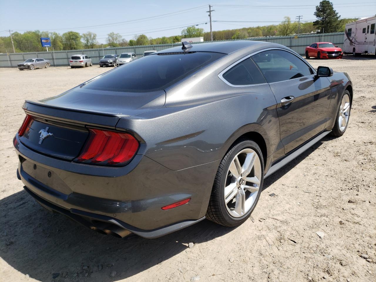 Photo 4 from auction – 2020 FORD MUSTANG with VIN 1FA6P8TH2L5172274
