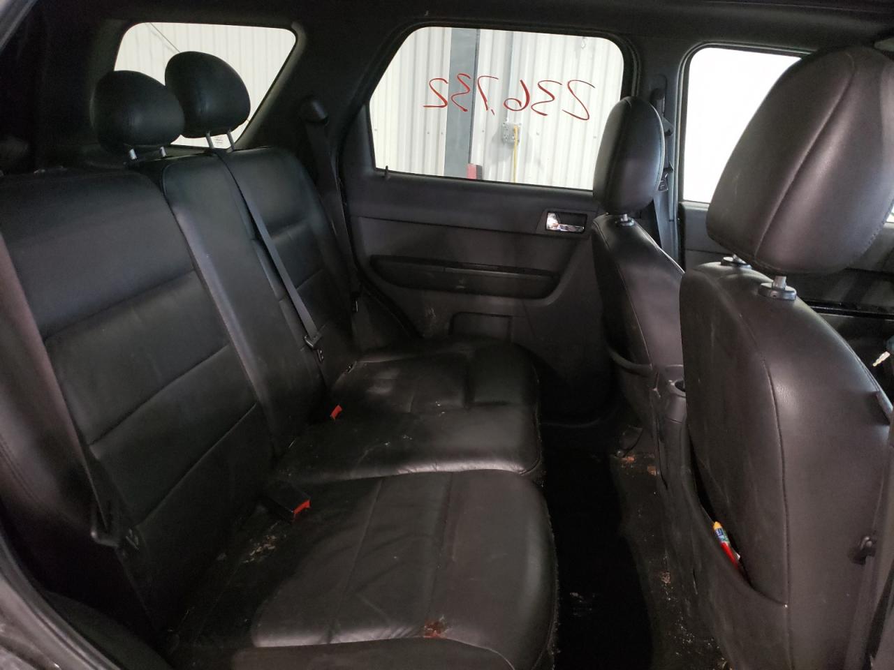 Photo 6 from auction – 2008 FORD ESCAPE LIM with VIN 1FMCU94168KD57008