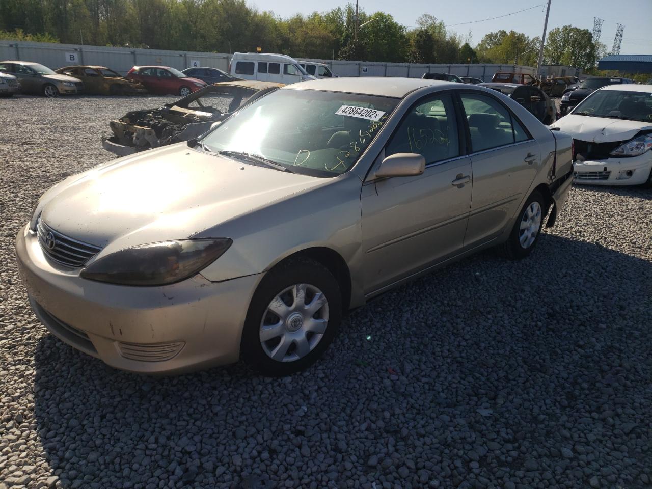 Photo 2 from auction – 2005 TOYOTA CAMRY with VIN 4T1BE32K65U948036