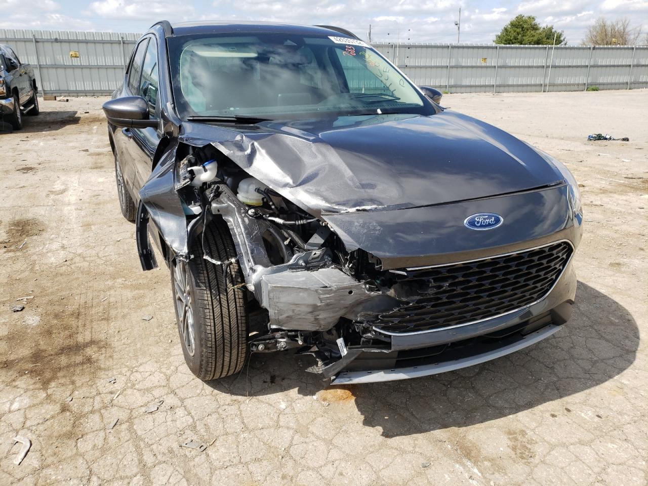 Photo 9 from auction – 2020 FORD ESCAPE SEL with VIN 1FMCU9H69LUC17683