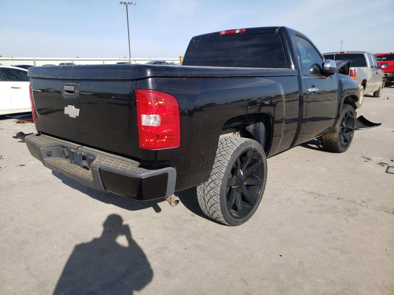 Photo 4 from auction – 2008 CHEVROLET SILVERADO with VIN 1GCEC14X28Z234822