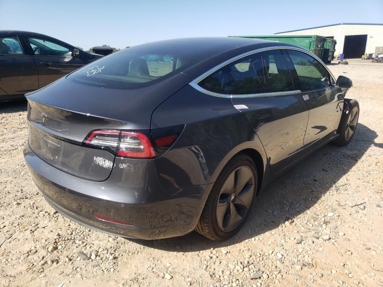 Photo 4 from auction – 2018 TESLA MODEL 3 with VIN 5YJ3E1EA1JF153706