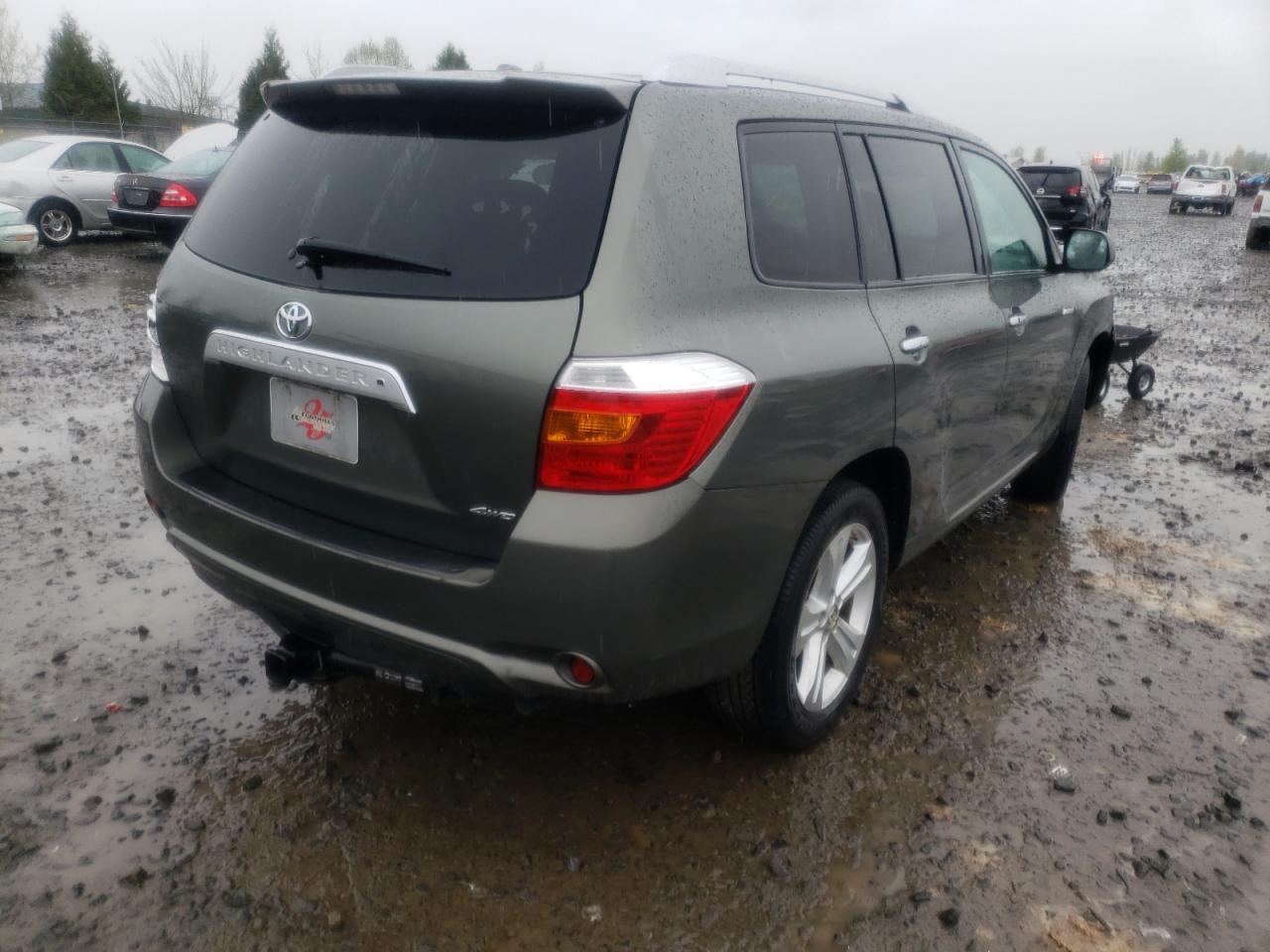 Photo 4 from auction – 2010 TOYOTA HIGHLANDER with VIN 5TDDK3EH2AS021880