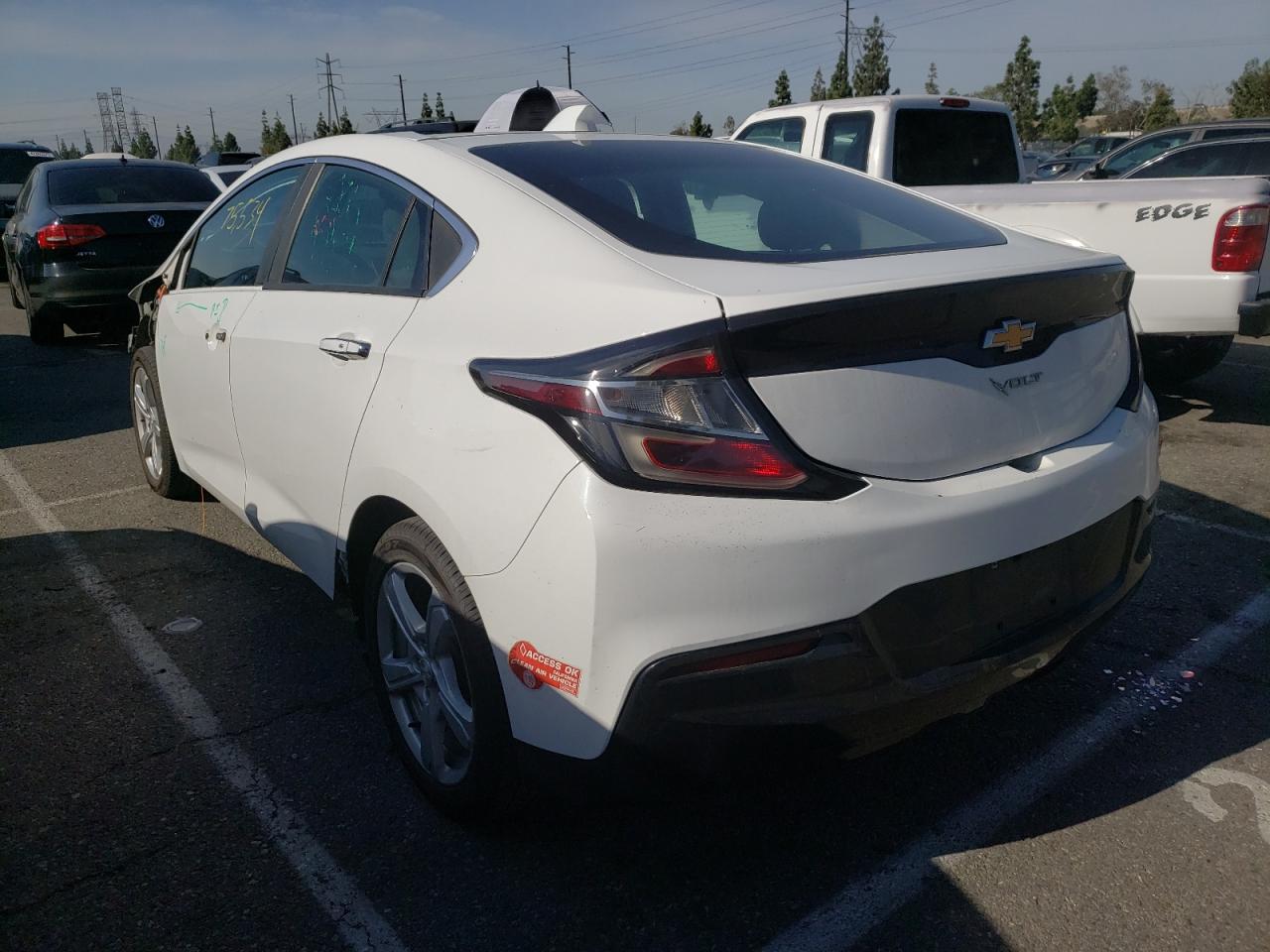 Photo 3 from auction – 2017 CHEVROLET VOLT LT with VIN 1G1RC6S55HU213369