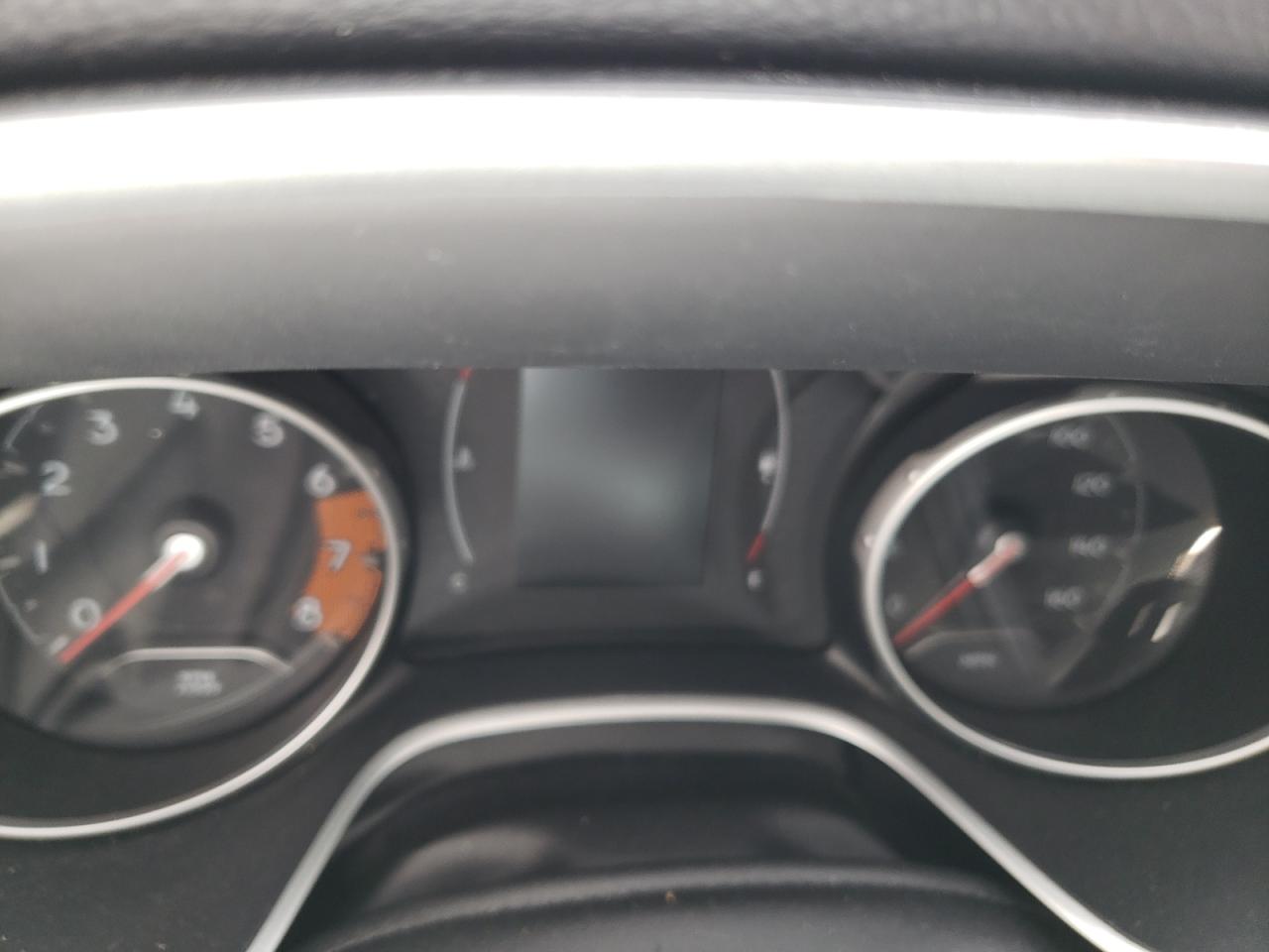 Photo 8 from auction – 2018 JEEP COMPASS SP with VIN 3C4NJDAB7JT434334