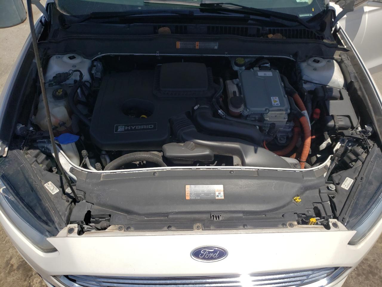 Photo 7 from auction – 2016 FORD FUSION SE with VIN 3FA6P0LU1GR275428