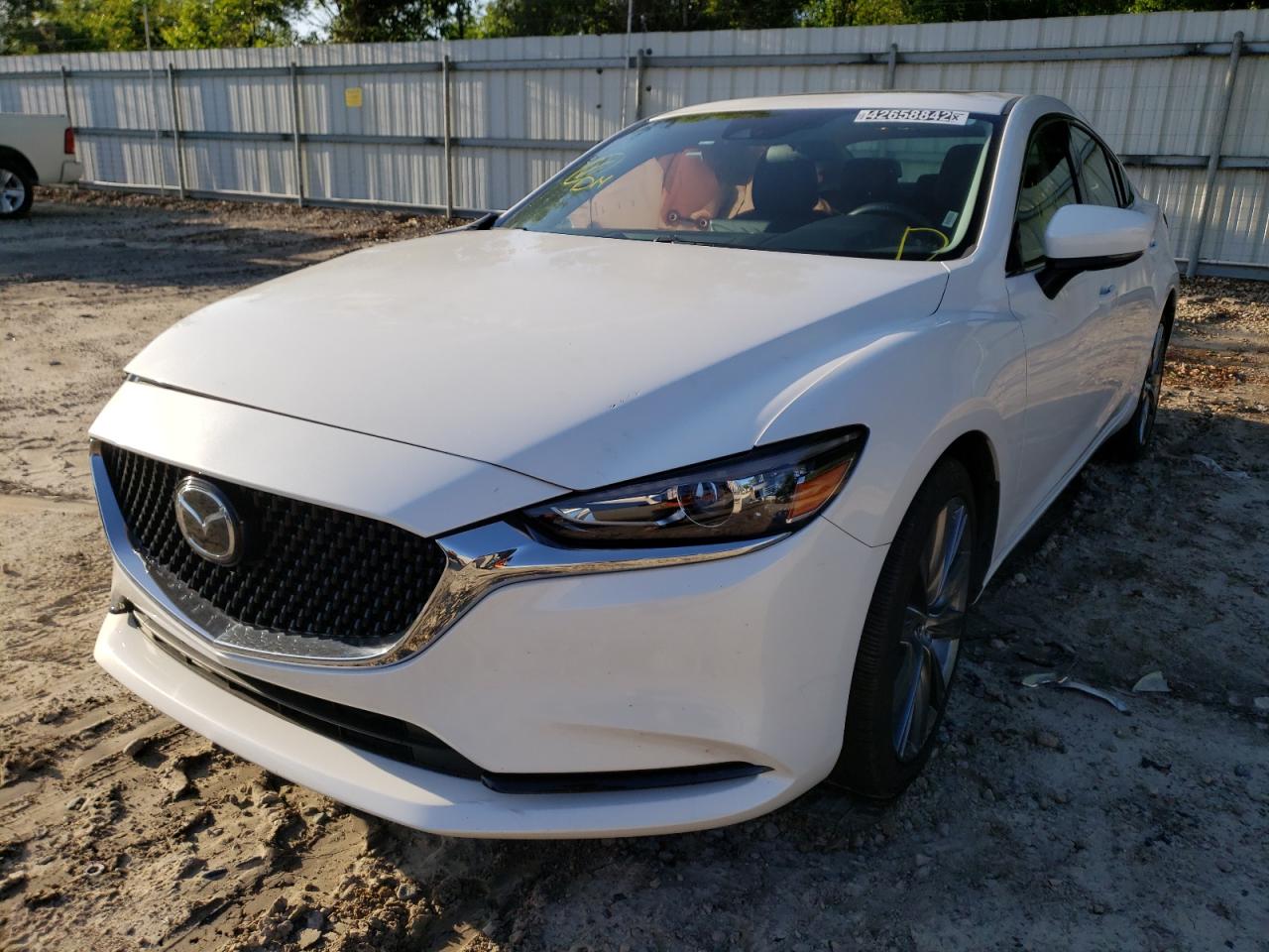Photo 2 from auction – 2021 MAZDA 6 TOURING with VIN JM1GL1VM3M1609123