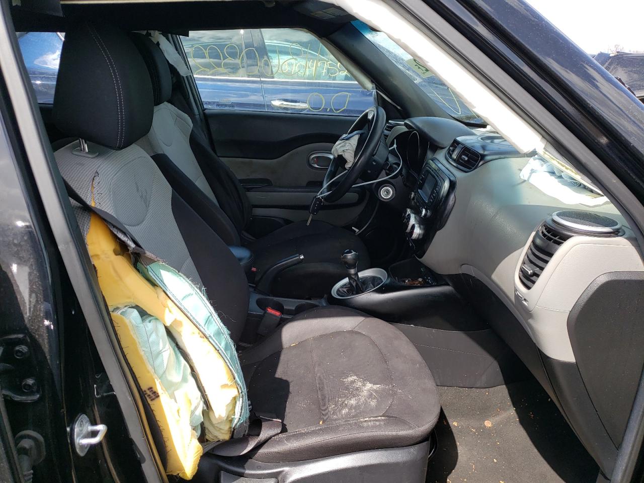 Photo 5 from auction – 2016 KIA SOUL with VIN KNDJN2A20G7379780