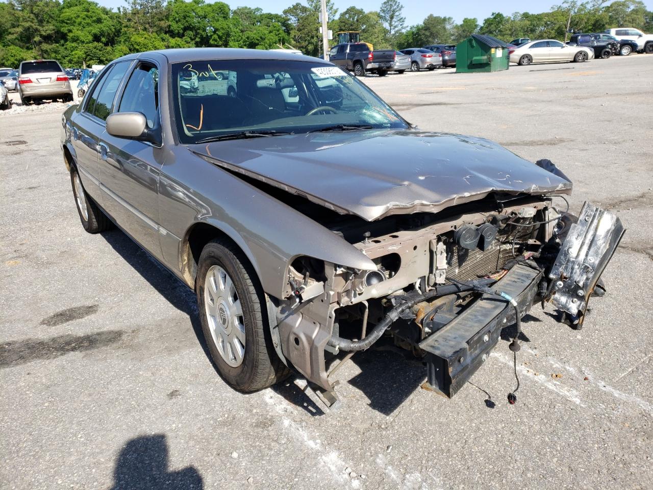 Photo 1 from auction – 2004 MERCURY GRAND MARQ with VIN 2MEFM75W24X634971