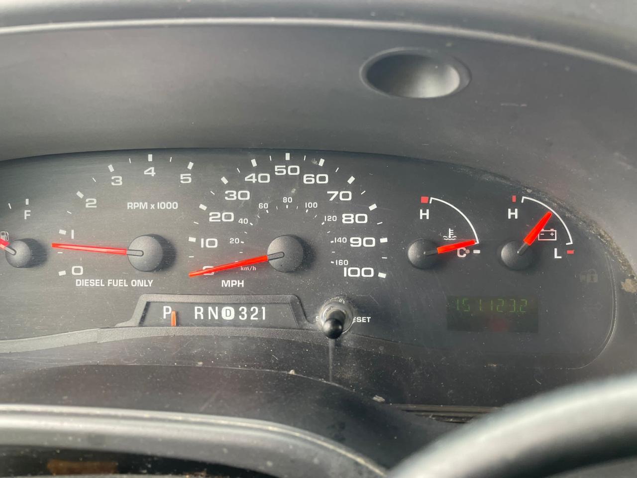 Photo 8 from auction – 2006 FORD ECONOLINE with VIN 1FDWE35P76DA40169