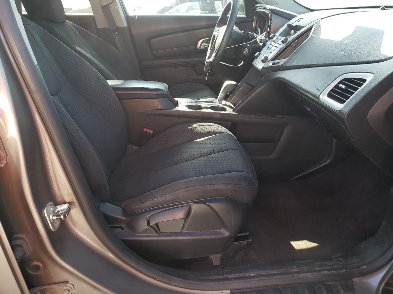 Photo 5 from auction – 2010 GMC TERRAIN SL with VIN 2CTALBEW3A6329339