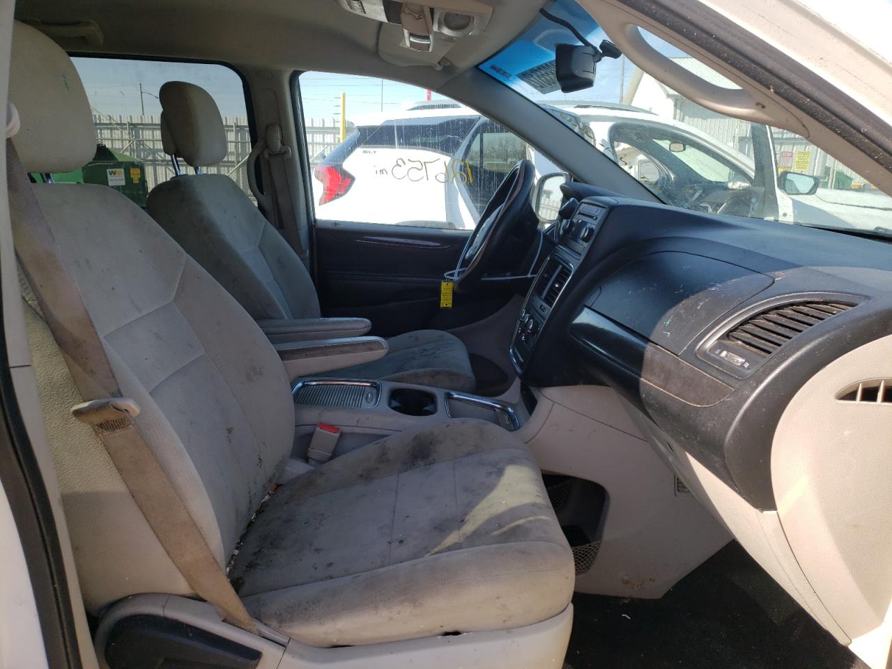 Photo 5 from auction – 2012 DODGE GRAND CARA with VIN 2C4RDGCG2CR131048