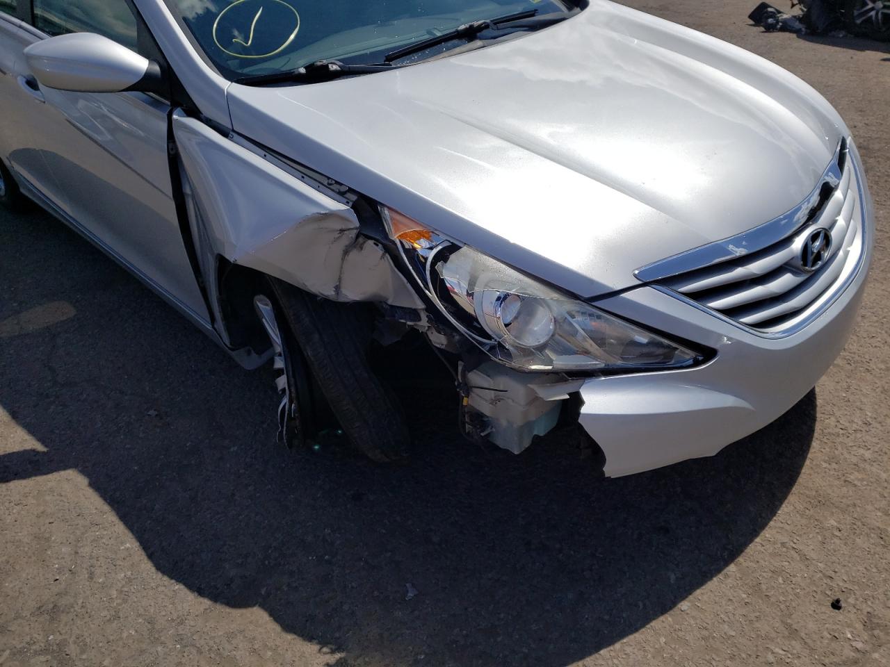 Photo 9 from auction – 2011 HYUNDAI SONATA GLS with VIN 5NPEB4AC3BH008115