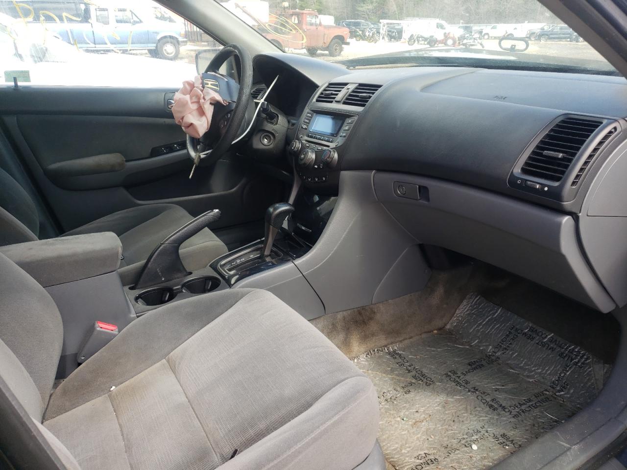 Photo 5 from auction – 2007 HONDA ACCORD SEI with VIN 1HGCM56317A225842