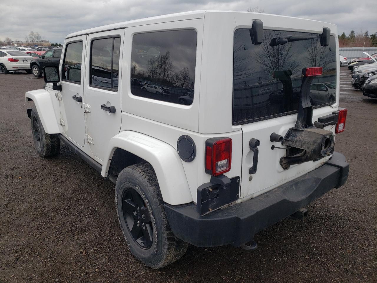 Photo 3 from auction – 2015 JEEP WRANGLER U with VIN 1C4BJWEG1FL614996