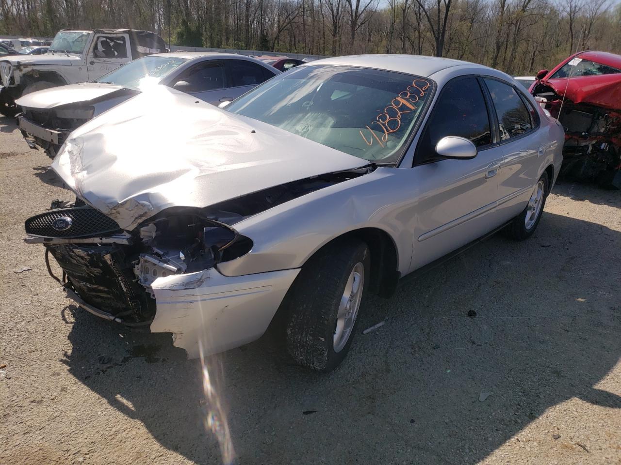 Photo 2 from auction – 2004 FORD TAURUS SE with VIN 1FAFP53U34G121951