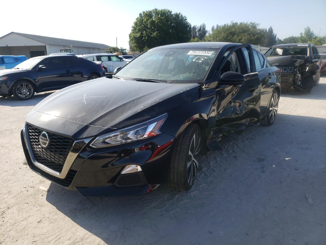 Photo 2 from auction – 2021 NISSAN ALTIMA SR with VIN 1N4BL4CV0MN364450