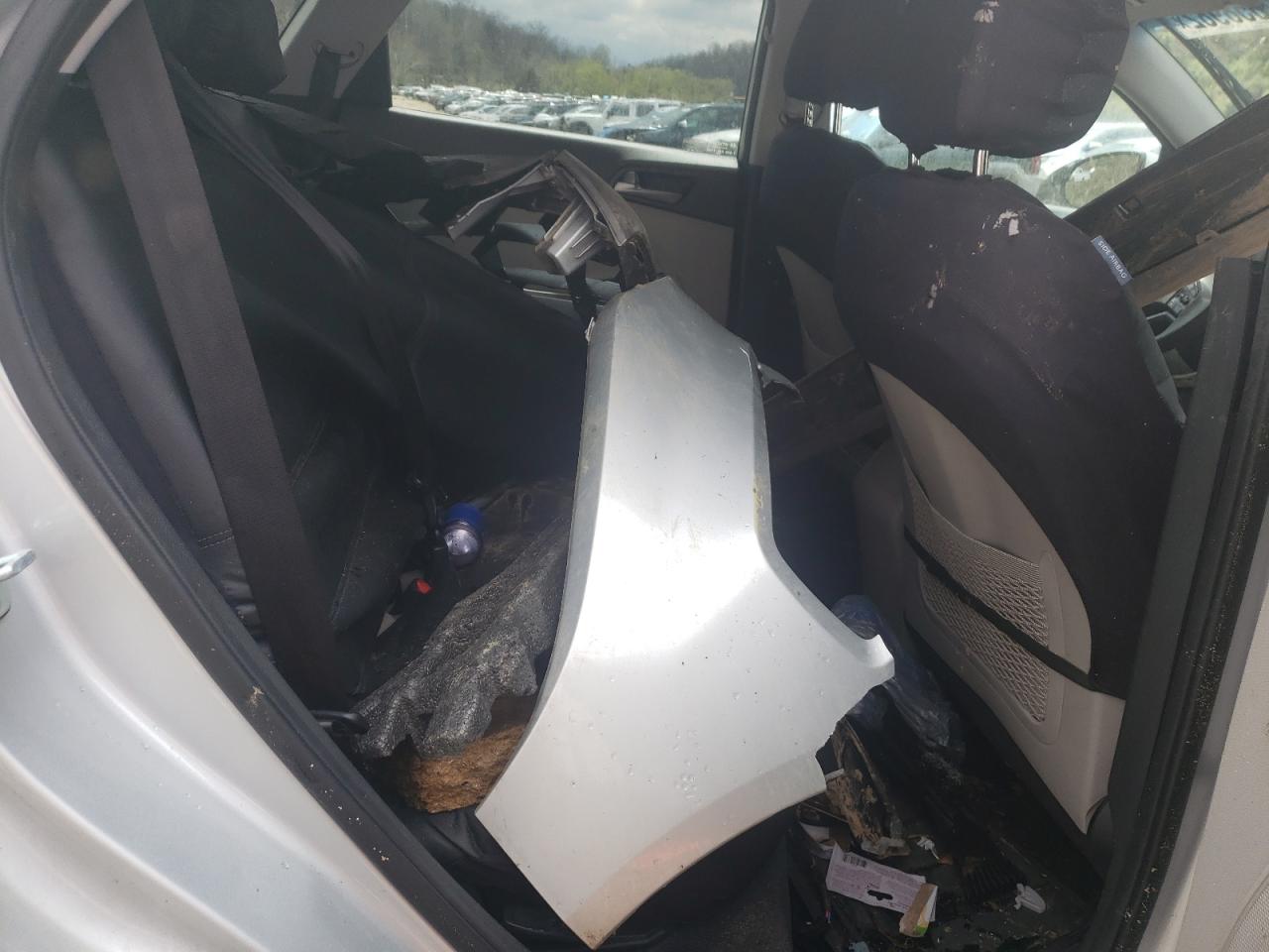 Photo 6 from auction – 2018 HYUNDAI TUCSON SEL with VIN KM8J3CA47JU736535