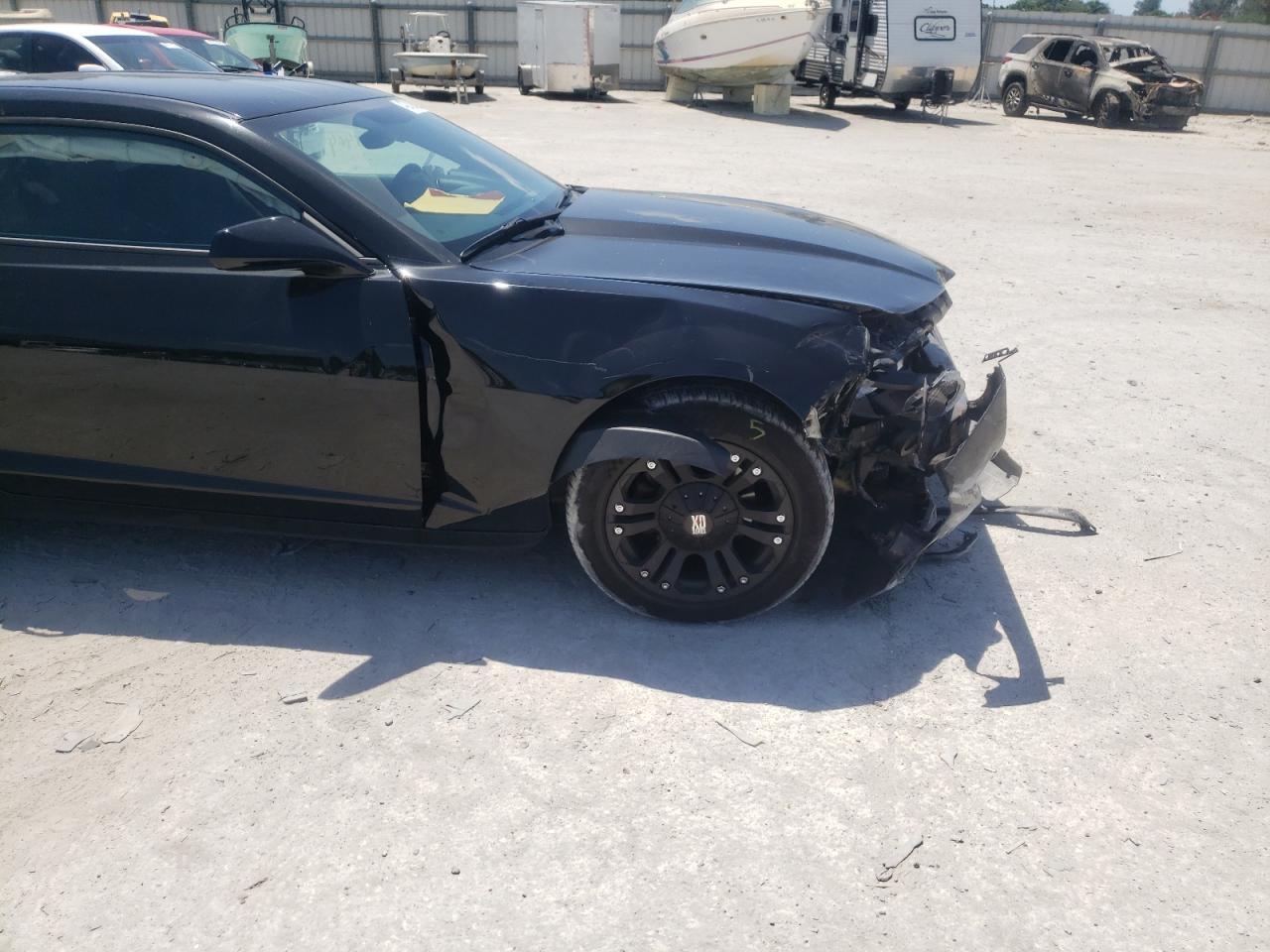 Photo 9 from auction – 2013 CHEVROLET CAMARO with VIN 2G1FA1E36D9121460