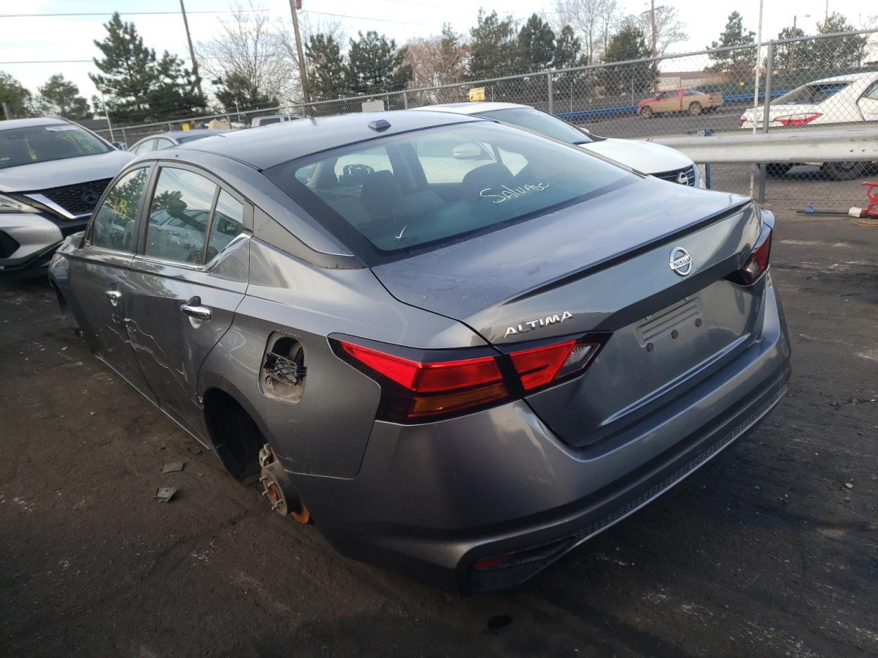 Photo 3 from auction – 2020 NISSAN ALTIMA S with VIN 1N4BL4BV5LN317754