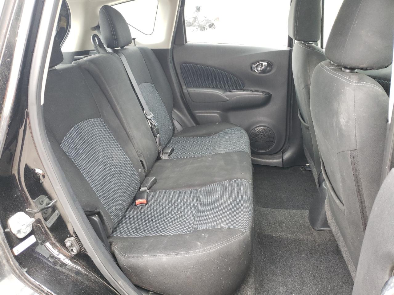 Photo 6 from auction – 2015 NISSAN VERSA NOTE with VIN 3N1CE2CP2FL370657